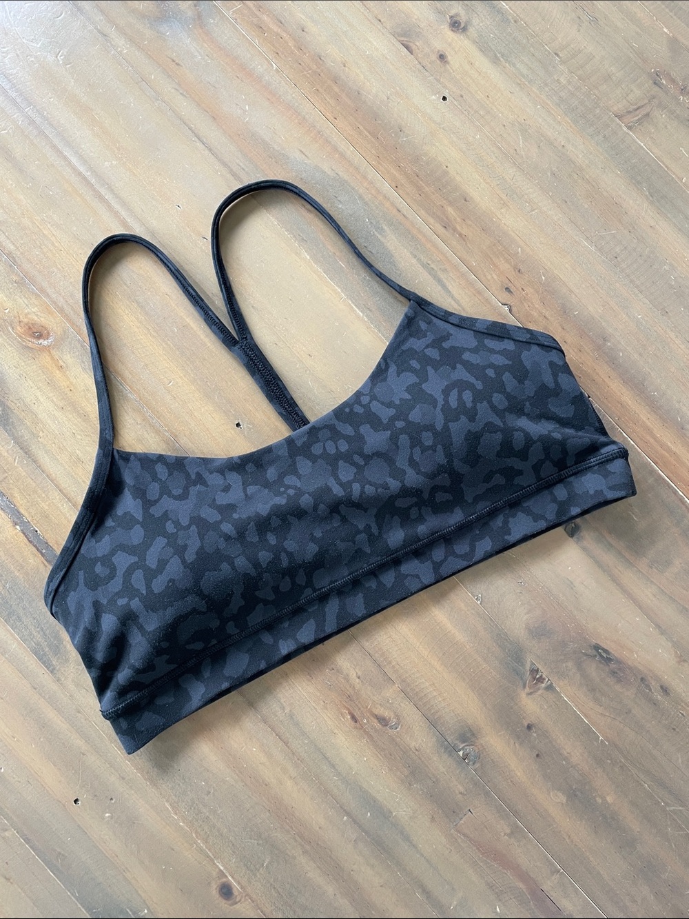 Lululemon Flow-Y Sports Bra